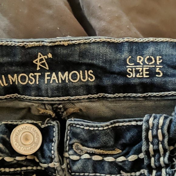 Capris - Picture 2 of 3